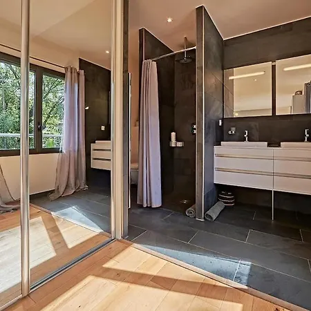 Sablas-villa 5 Chambres-piscine- Villa Saint-Tropez